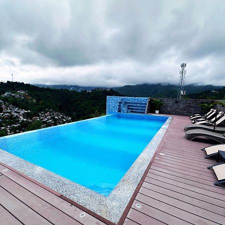 Hayat Sky Towers Hotel Cebu Buitenkant foto